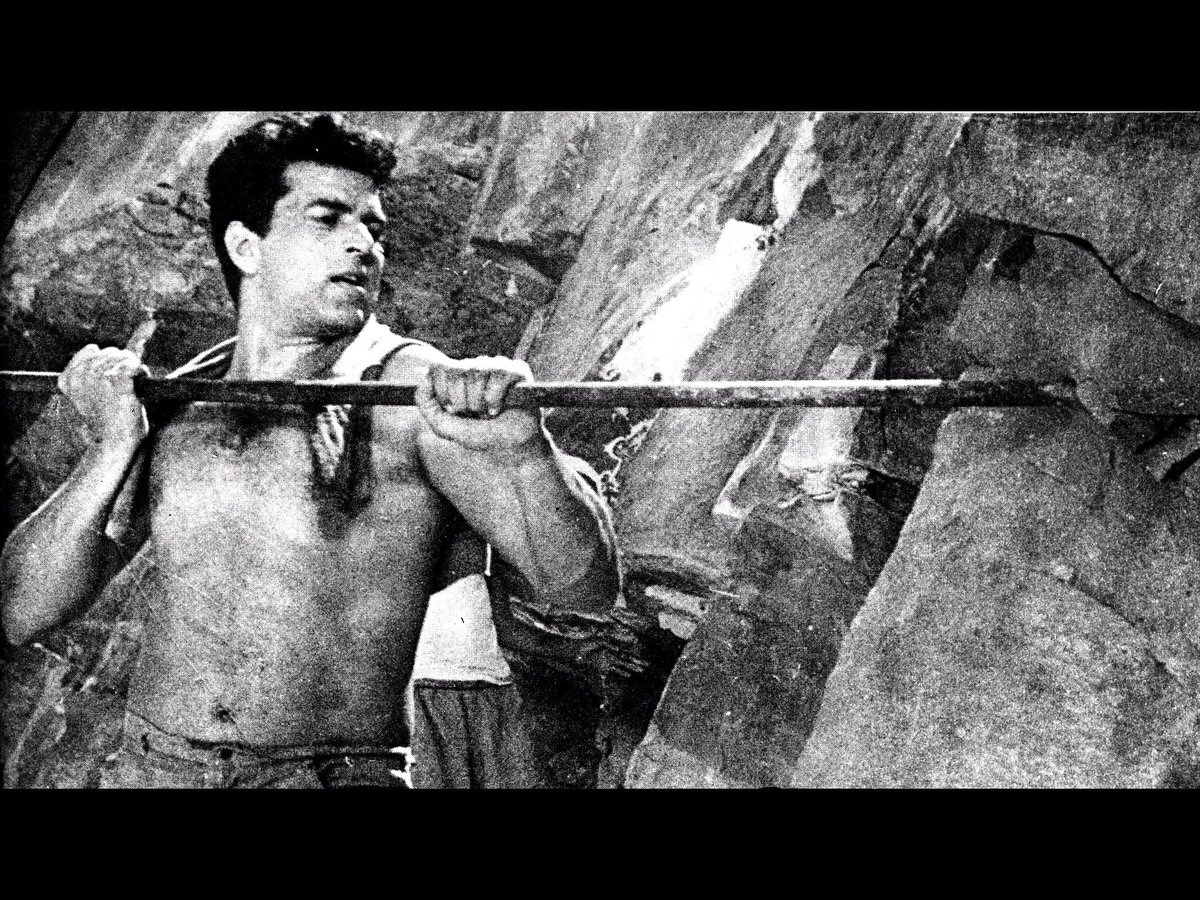 Image result for phool aur pathar dharmendra