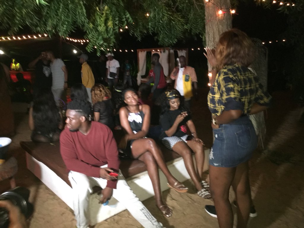 official4SYTETV's tweet photo. 📸 Ongoing now TROPICANA HAVANA⚡️
#IslandRave @ Aqua Safari
#4SYTESUMMERPOOLJAM https://t.co/OKhjGCHsV8