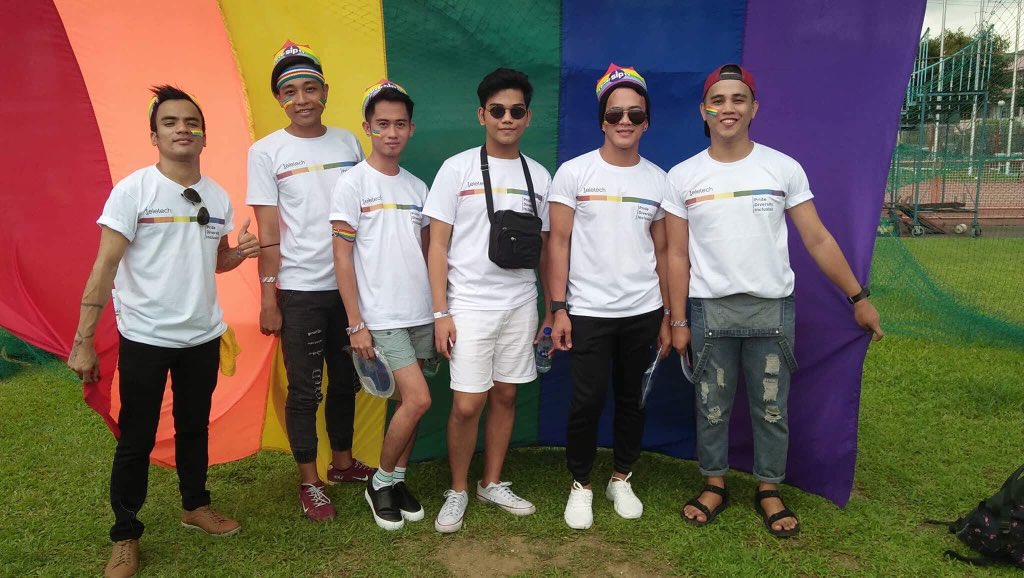 ProudCSGG's tweet photo. Mga mahal till next #PrideMarch ah!
Thank you for the wonderful and colourful pridemarch this year @mmprideorg
#CSGGPrideMarch2018
#CSGGRiseUpTogether
#AllOutOneCSGG
#AllOutOneZaragosa
#CSGGRoadTo12Years https://t.co/b6GyYieDd7