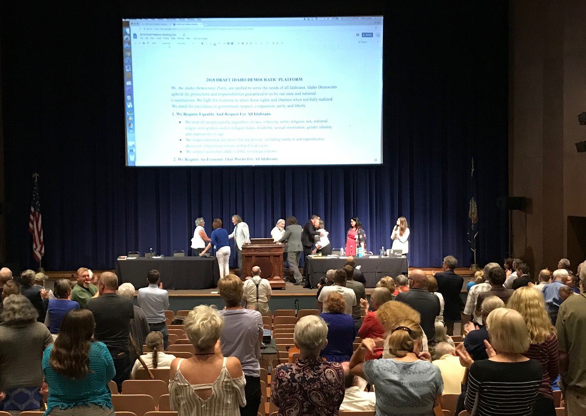 BetsyZRussell's tweet photo. Eye on Boise: Idaho Dems adopt platform calling for legal pot, livable wages, Medicaid expansion, more... https://t.co/clpXXLVoJv #idpol https://t.co/l3AIbpX2Uo