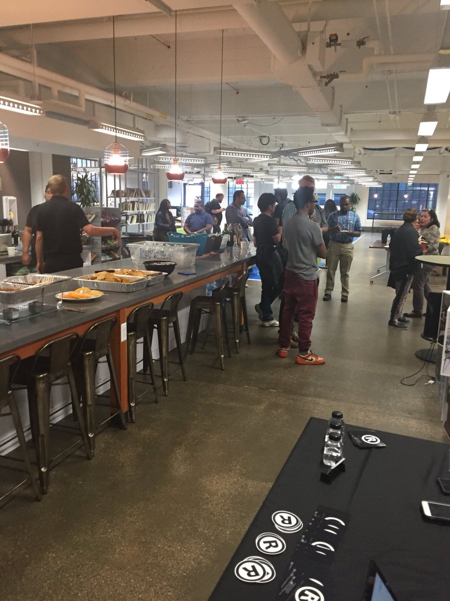 mikekmcclure's tweet photo. #SMDayDet happening now https://t.co/GQ9OrSmey5