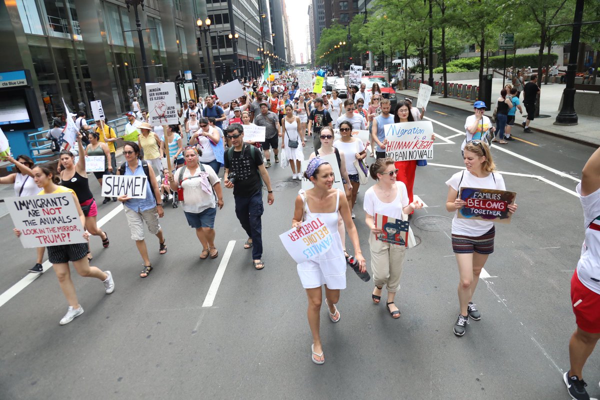 MikeCuffe's tweet photo. Happy to see the massive turnout for the “Families Belong Together March” in Chicago this morning!  These are just a few of my photos, good people out for a good cause!  

#FamiliesBelongTogether #ImmigrationMarch #EndFamilyDetention #Immigrationprotests https://t.co/PPcjE3HA79
