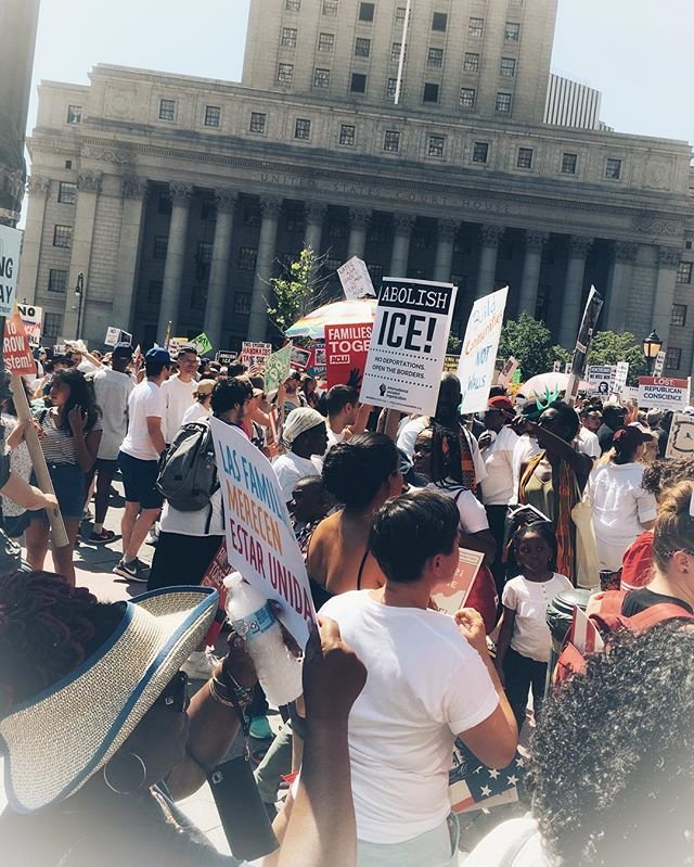 LehmanISO's tweet photo. The protest today of thousands demanding an end to the separation of families in NYC, and throughout the country. #NoOneIsIllegal #AWorldWithoutBorders #AbolishICE https://t.co/9PFgxoUuac https://t.co/pRM7b44zYv