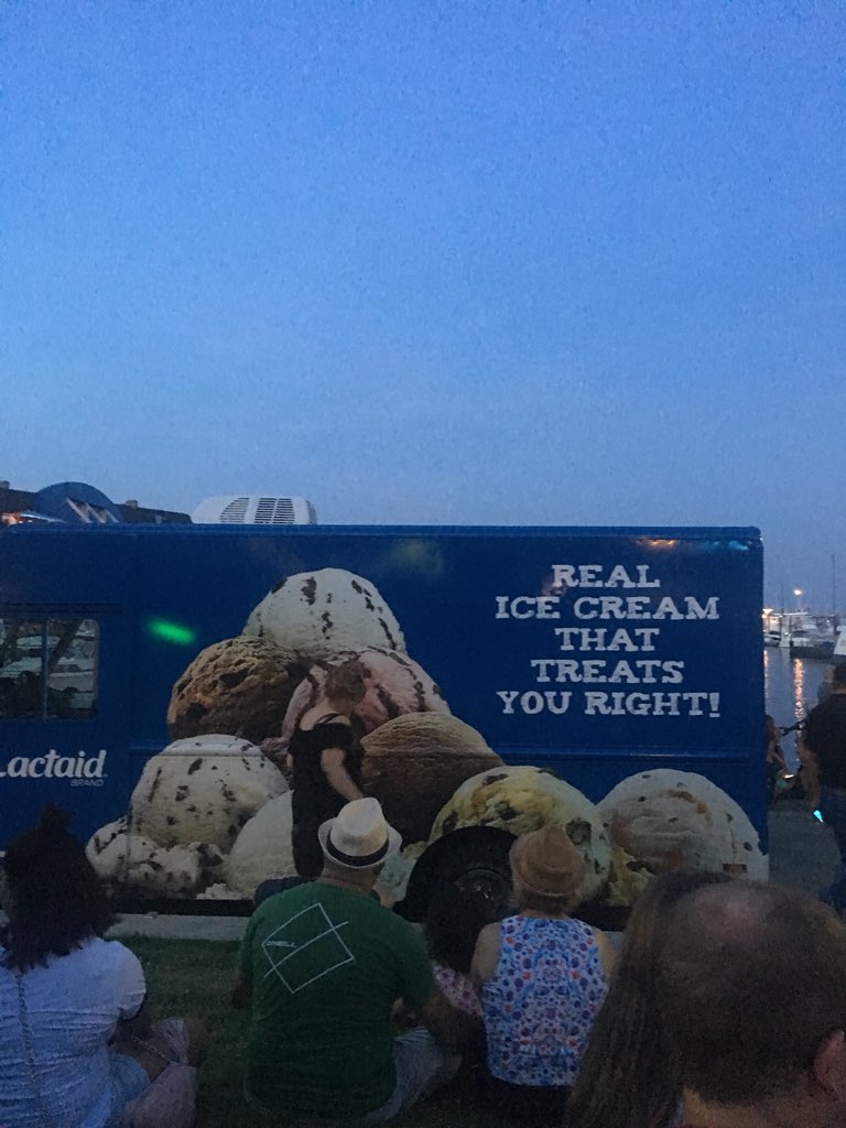 ohheymbta's tweet photo. @Lactaid your truck is blocking the view @ Christopher Columbus Park, where’s the sample guy to smooth hinge over? https://t.co/uMup4IkZ3S