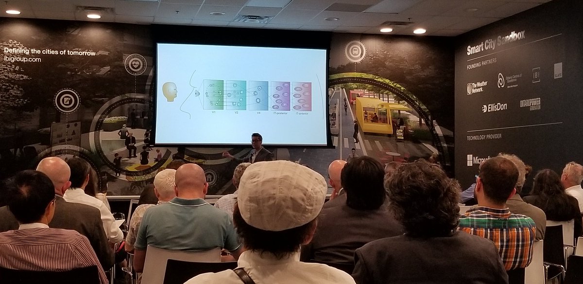 ToSoArch's tweet photo. Our last tech #TSAlecture for the current OAA cycle is underway w/ a fascinating presentation by @EntroCom looking at machine learning + the user experience in physical spaces! https://t.co/EwDfU5xpPw