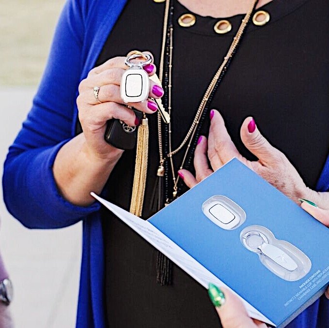 It's as rewarding to give as it is to receive. Gifting the world's leading Personal Safety Device means the entire family can check-in with each other just by pressing REVOLAR one-time to send a 1-Click 'Safe Check-In' ↣ revolar.com