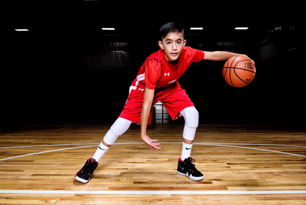 TyPhotog's tweet photo. @USAmateurBBall @hoopseen Player pics from Fan Fest https://t.co/2NNF274N9h