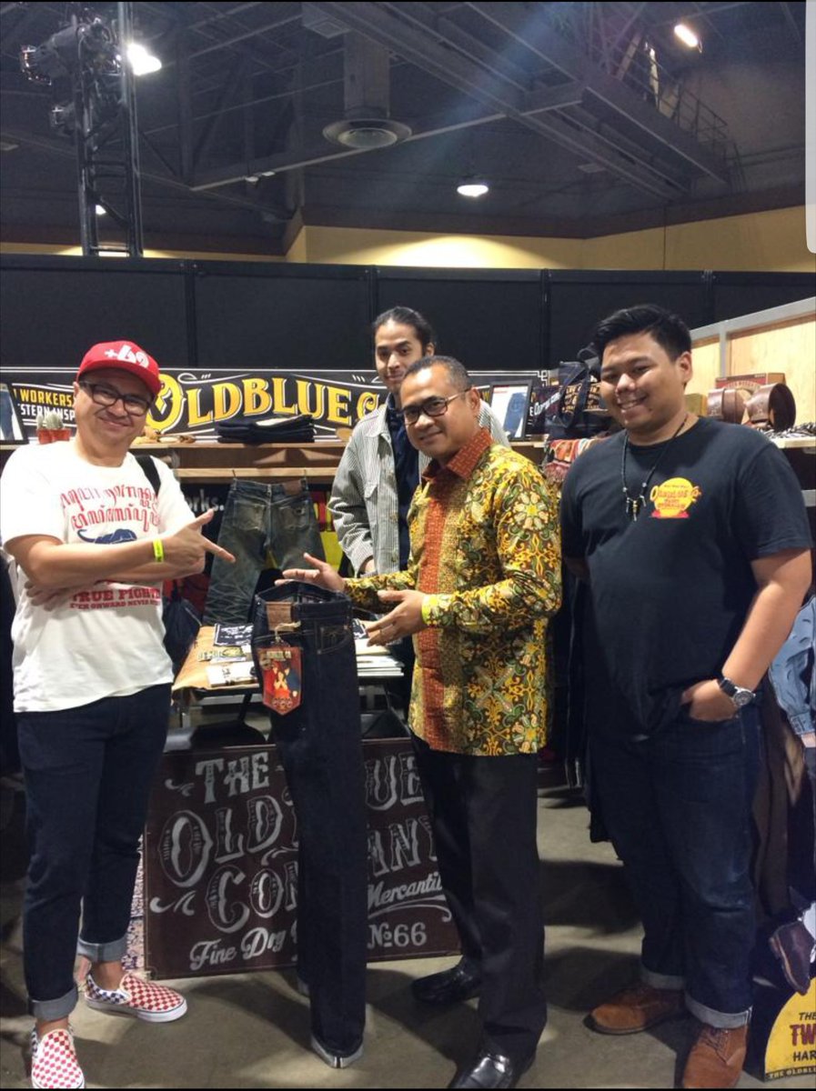 ট ইট র Indonesian Consulate In La 5 Streetwear Brands From Indonesia Elhaus Paradise Youth Club Oldblueco Monstore Potmeetspop Showcase Their Creative Designs To U S Market At Long Beach Agenda Show June 28 29