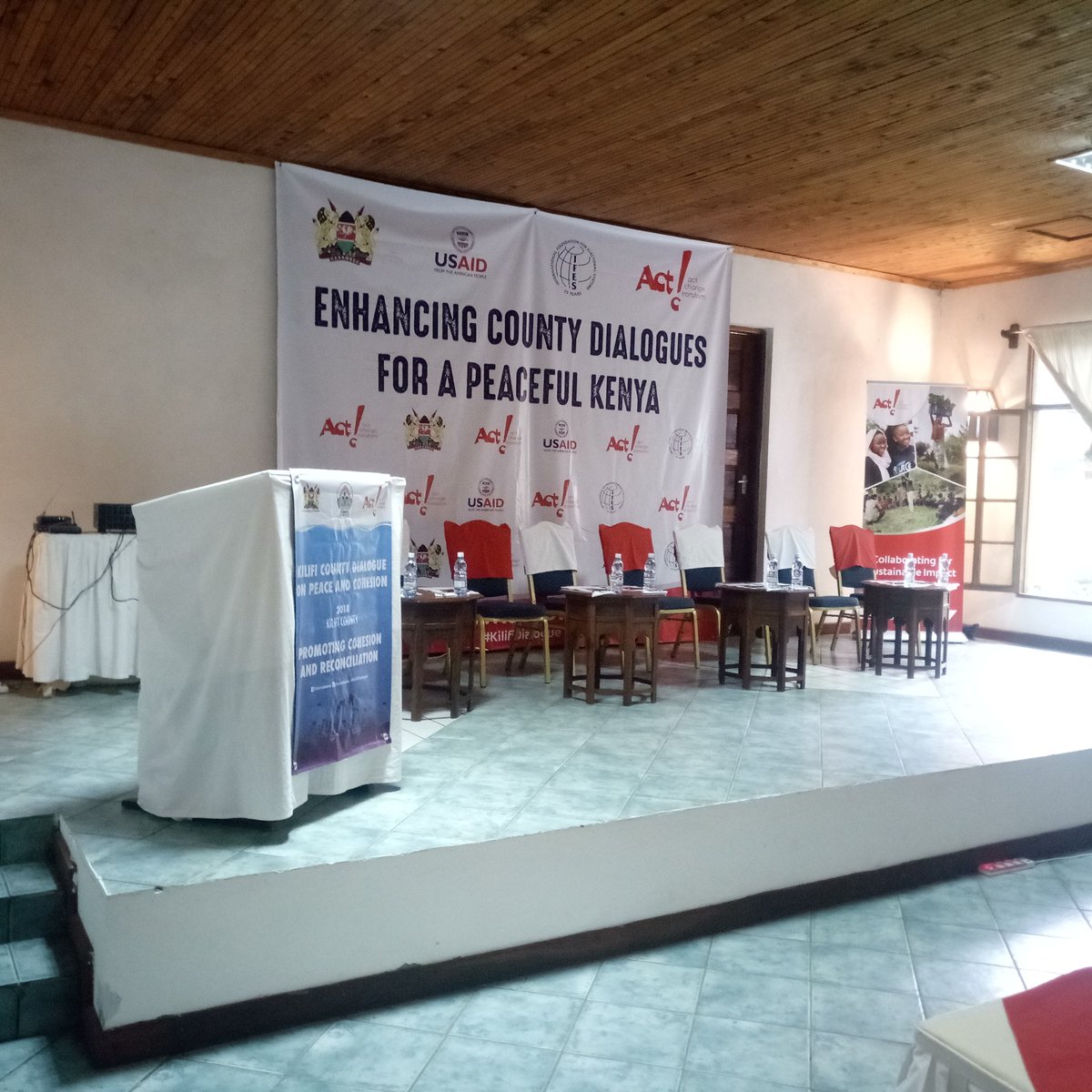 ZuberBakar1's tweet photo. Preparations for Kilifi county dialogue on peace and cohesion at baobab hotel @tendasasa
@KECOSCE @Phyllis_Muema @mossein1 @kibwana15  @dez_mode @Josethoughtist
#PeaceCampaigns https://t.co/JhrkGOqrWU