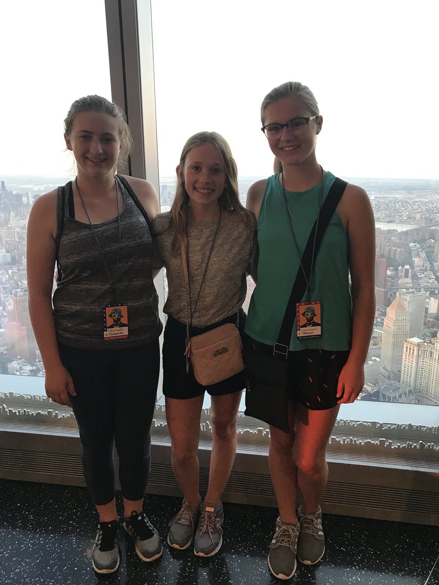 EGFCMS's tweet photo. One World Observatory.  #CMSPride #EGFPride #WorldClassrooms #DC/NYC https://t.co/miMoCtThGD