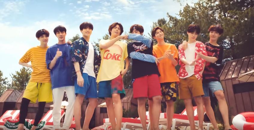 FIndomy's tweet photo. Sarapan dulu dengan yang manis
#TeenChoice #ChoiceFandom #BTSARMY @BTS_twt https://t.co/F0O7LeMWYM