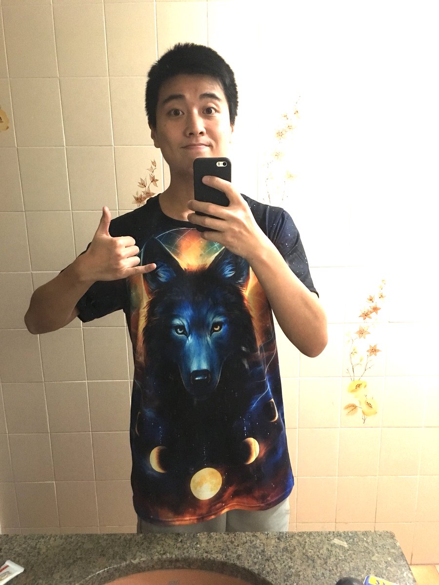 jacolopsita's tweet image. CHEGOU MINHA CAMISETA E ELA É LINDA TO APAIXONADO CARALEO PQP OBRIGADO PROPAGANDAS DO FACEBOOK

#electrothreads