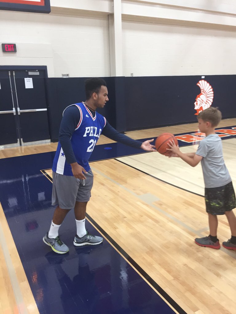 P_Blackburn43's tweet photo. Great week of camp! #RAPUH #Bannerdown #FunFactory #WeHoopInHershey https://t.co/eYq6GVpahu