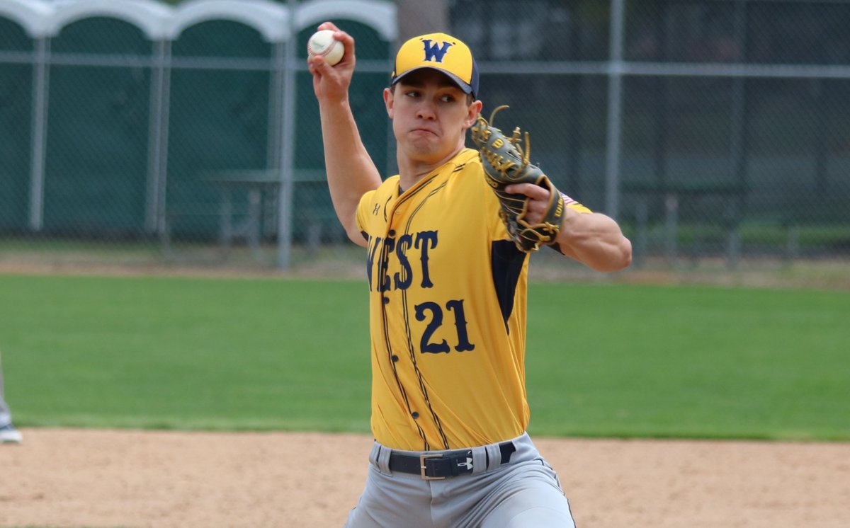 The 10 finalists for our 2018 Pitcher of the Year award have been announced: wisconsinbaseballcentral.com/news_article/s…
