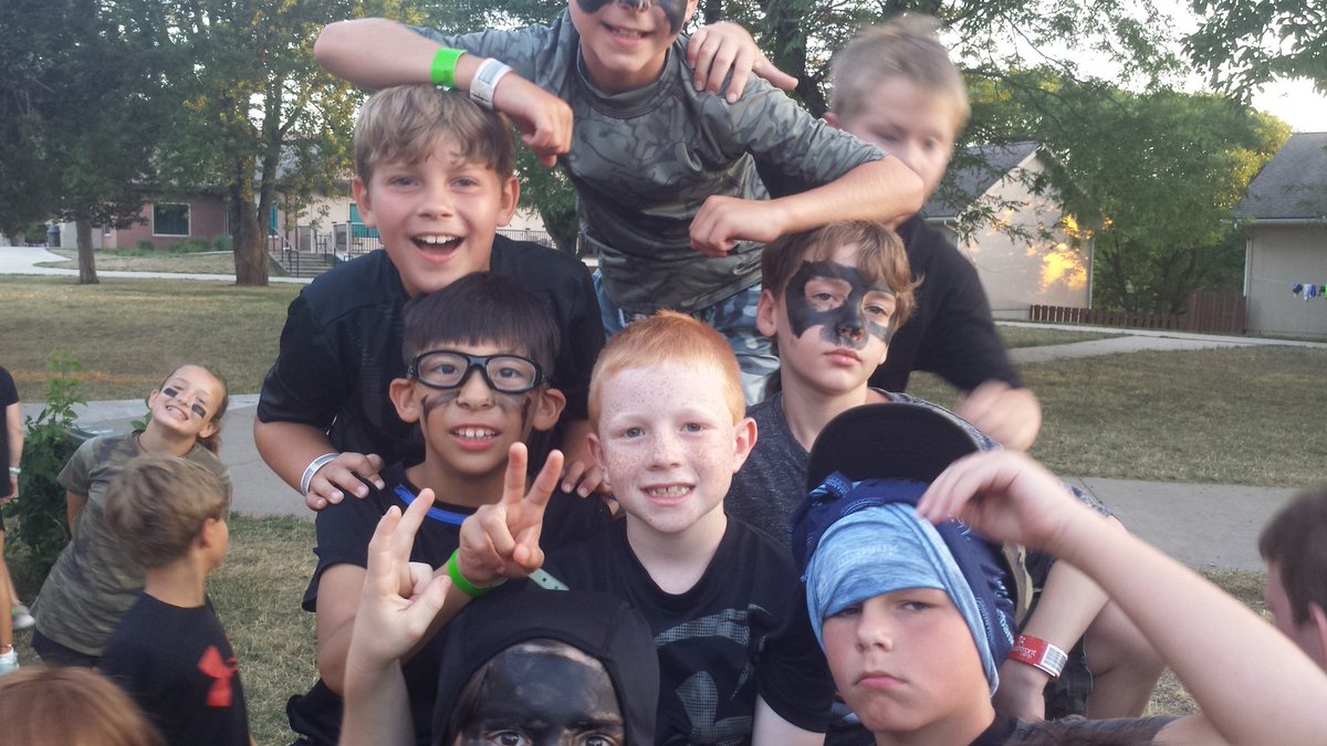 YouthfrontCamp's tweet photo. Are you ready for Night Strike?!? #yfcampwest #session4b https://t.co/xmdoVA6Kw5