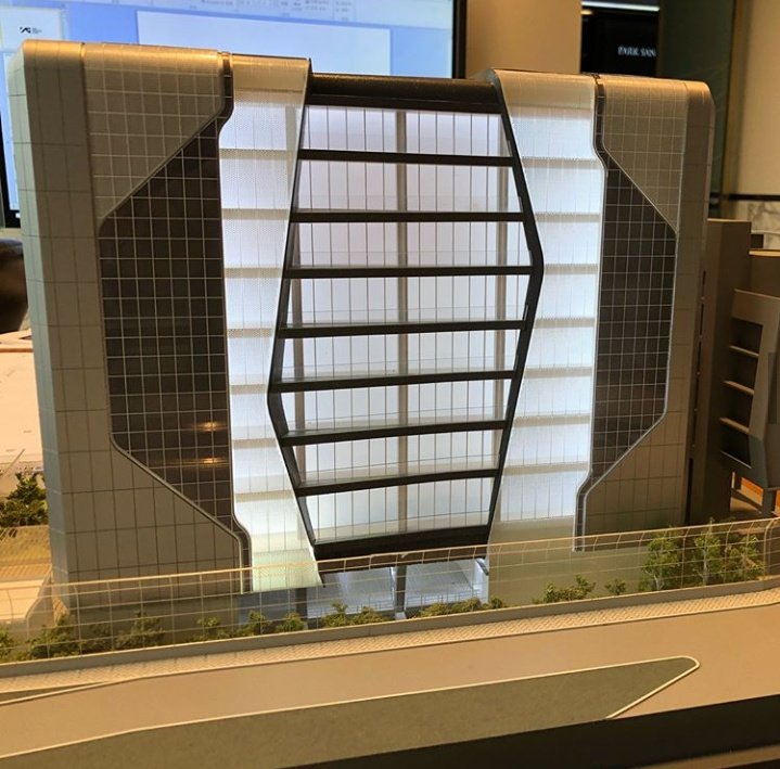 BornPinkMF's tweet photo. [BP] gaesss, ini prototype gedung YG di masa depan. Katanya selesainya Juli tahun 2019. Wow banget anjay 😭😭😭 

#ProudPapaWaiji https://t.co/fbsQJyIQjY