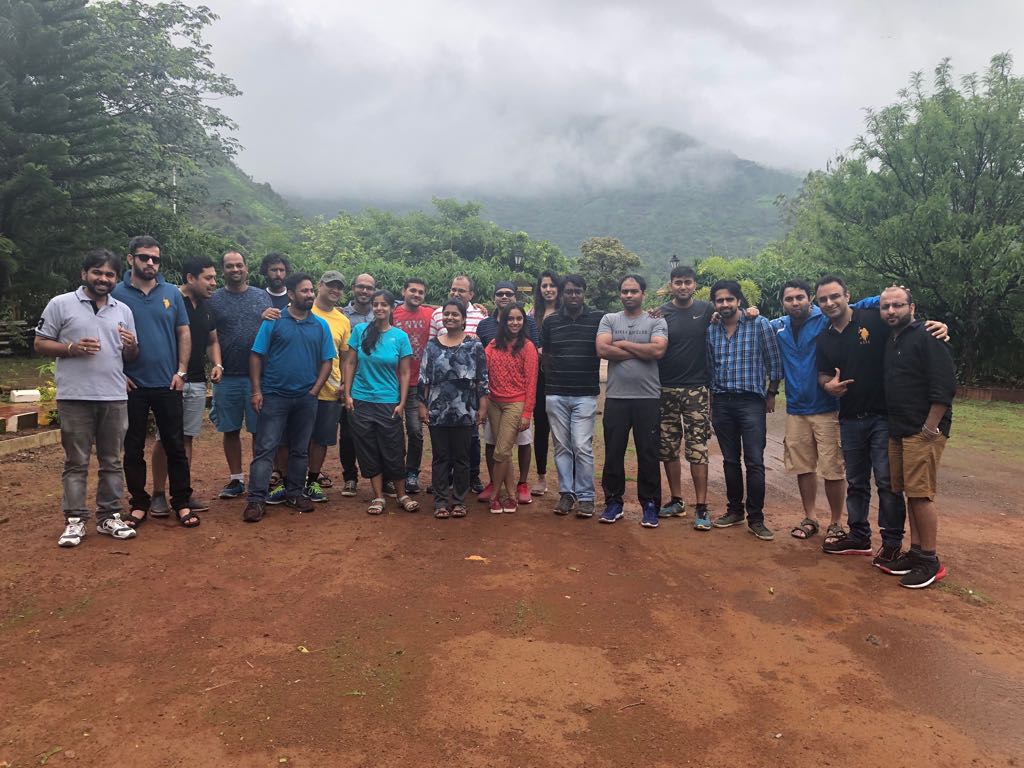 PiyushGupta104's tweet photo. Great time out with lovely people &amp; awesome pune weather. Pic of storage team's monsoon outing. #ibmisdl @ibm_in @iswapnil @Bhatia18 @MaverickITGuy @sarveshspatel @IBMStorage https://t.co/ZwqjDA60Fc
