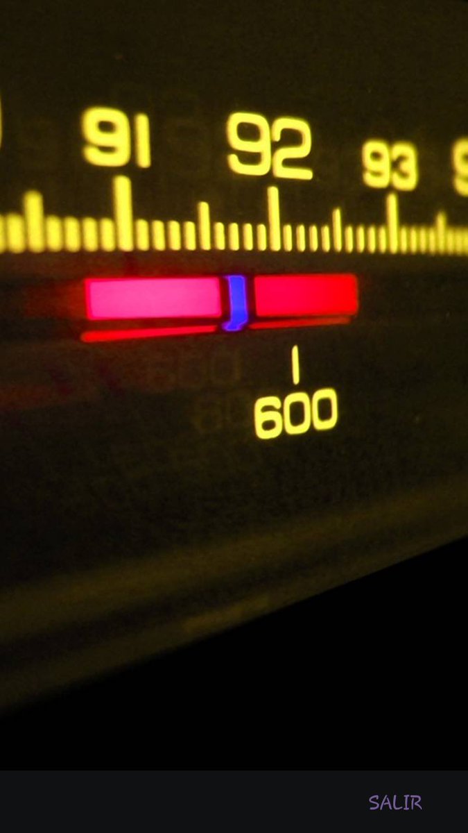 📢 hoy viernes 🕛 10 a 12 h 📻 *@radiotrinijove* 91.6 fm 📍*radiotrinijove.org* 👥 todo el equipo de *@FemUnCafeBCN* *@PacoOrozcoFM <a href="/ElMagoFelix/">ElMagoFelix</a> <a href="/ChispaFlamenca/">Chispa Flamenca</a> <a href="/Exojo/">Prudencio Exojo</a> <a href="/lsolanoj/">Lourdes Solano</a>* y la visita de <a href="/EscobarGolderos/">Mario Escobar</a> que nos presentará a su *#YnosPrometieronLaGloria*
