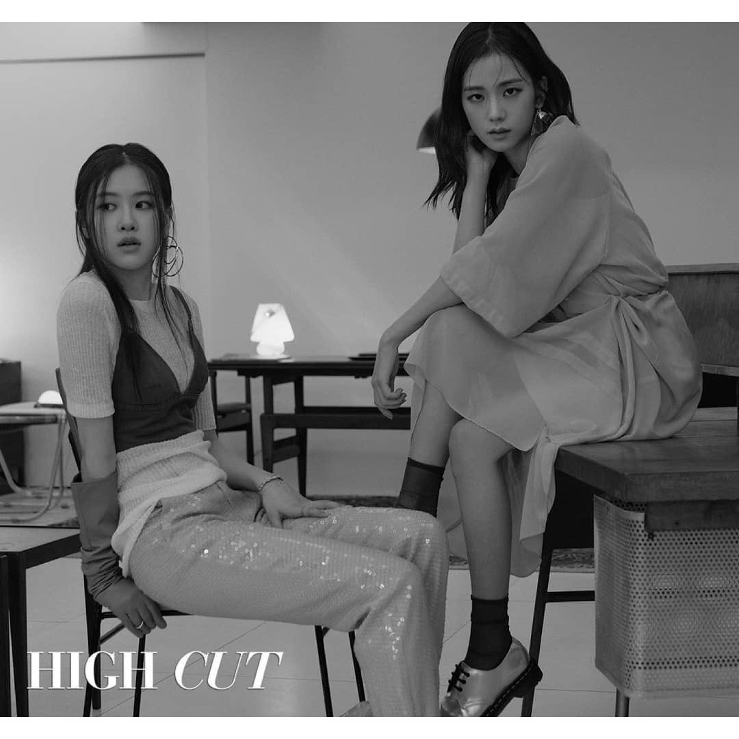 bstore9394's tweet photo. 📌PlsRT pre-order นิตยสาร High Cut ปกBLACKPINK 🖤💖
  ▪️180 ฿
  ▪️ส่ง 50/80฿

  #ตลาดนัดวายจี #ตลาดนัดblackpink #BLACKPINK #ตลาดนัดแบล็คพิ้ง #SQUAREUP_BLACKPINK #BLACKPINK_SQUAREUP #DDU_DU_DDU_DU #BLACKPINK #ตลาดนัดบพ #BLACKPINKAREA #LISA #DDUDUDDUDU3rdWin #DDUDUDDUDU100M https://t.co/0XZmkygXLw
