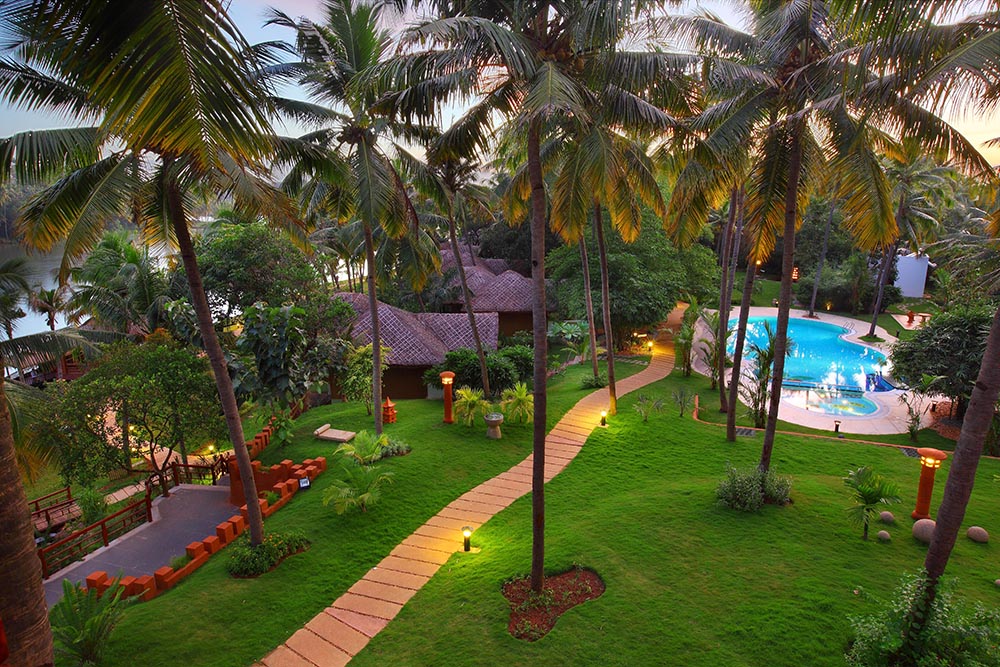 CreatingYoga's tweet image. 24 November to the 1 December 2018
Highlights - Daily yoga, all meals, massage, day tours and activities PLUS a 20 hours Kids TTC.
Come and join us createspace.yoga/retreats/keral…