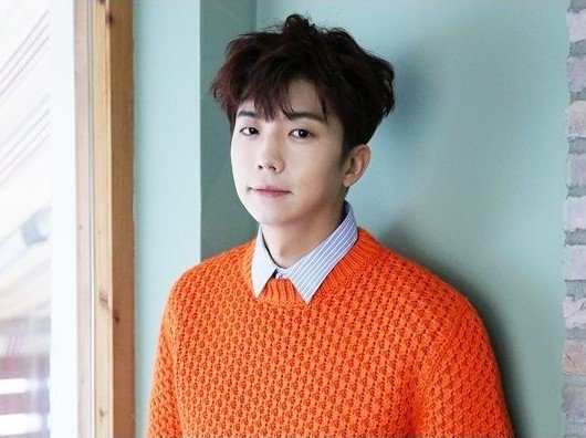 Kstyle_news's tweet photo. 【速報】2PM ウヨン、7月入隊を電撃発表…グループから3人目の兵役 https://t.co/RXmj06S6pv

#ウヨン 
#2PM https://t.co/YSB6hpkWYY
