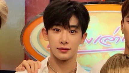 NIIMBEAT's tweet photo. ยังไม่ไ้ด้นอนเลยจะสิบโมงเช้า https://t.co/eog90NKj9K