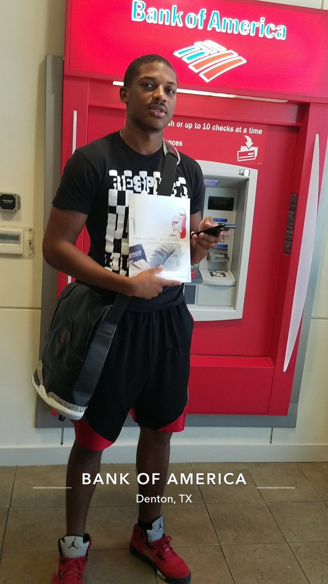 MzTyte_White's tweet photo. #ThatSmile 😁When You THINK U Have Financial Freedom Now cause your Headed to College.🙄😁🤷 #BabyBoy #JustNowBanking #CreditSense #ProudMOM #BecomingAYoungMan @Tauskie88 https://t.co/sK71dUMSmC