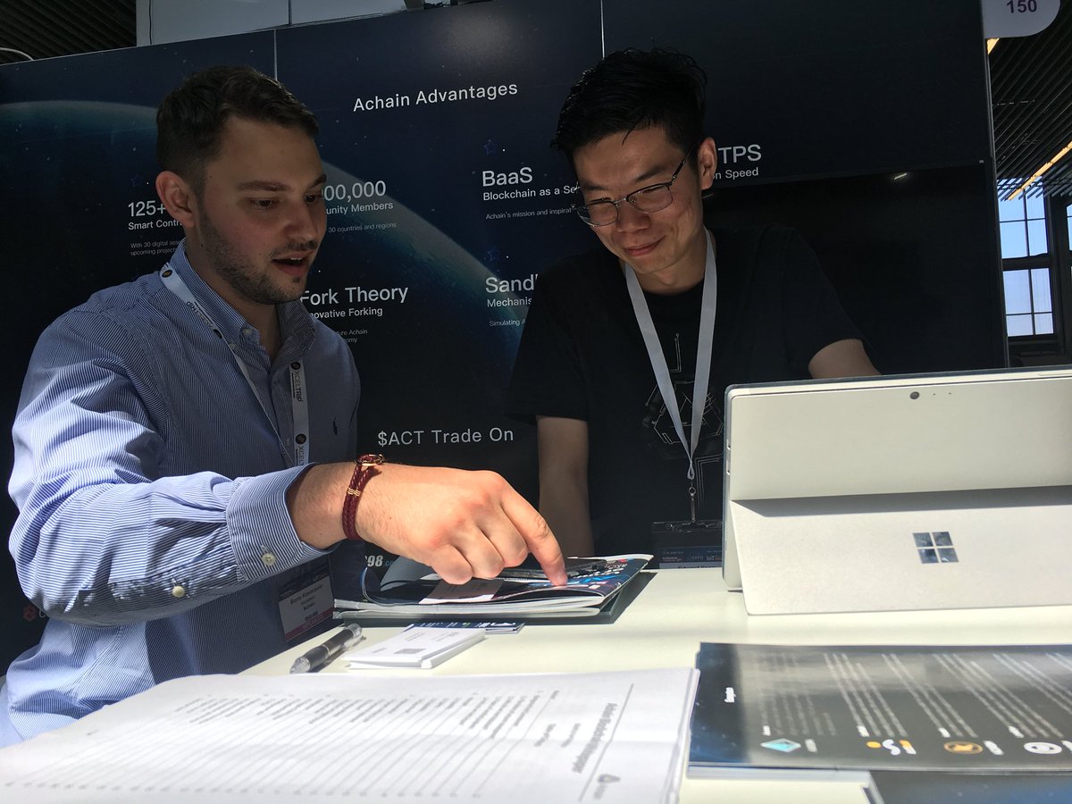 Achain_DE's tweet photo. Amsterdam Blockchain Expo 2018 war ein voller Erfolg für #Achain. Netzwerken und Adoption waren die Schlüssel Aufgaben für uns. Danke an alle die vorbeigeschaut haben $act #cryptocurrency #blockchain #expo https://t.co/s8yGn20V8l