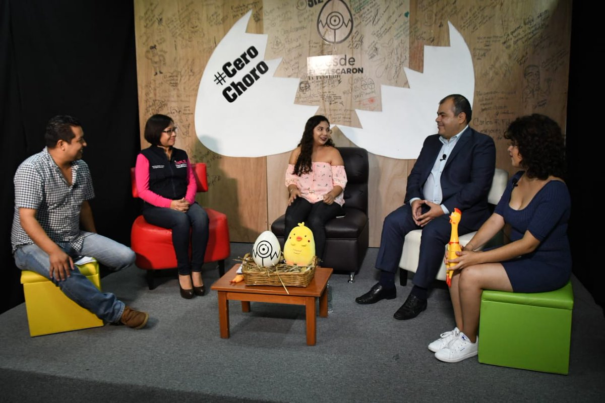 Julyssa75's tweet photo. Gracias equipo @DesdeElCascaron por oportunidad de compartir información de Proceso Electoral concurrente, y que ciudadanía vote 1 Julio 🗳 con la confianza de que su voluntad será garantizada @ople_Ver @INE_Veracruz @INEMexico #MiVotoEsMiVoz #TuVotoEsTuVoz https://t.co/FKZ1PGSXrb