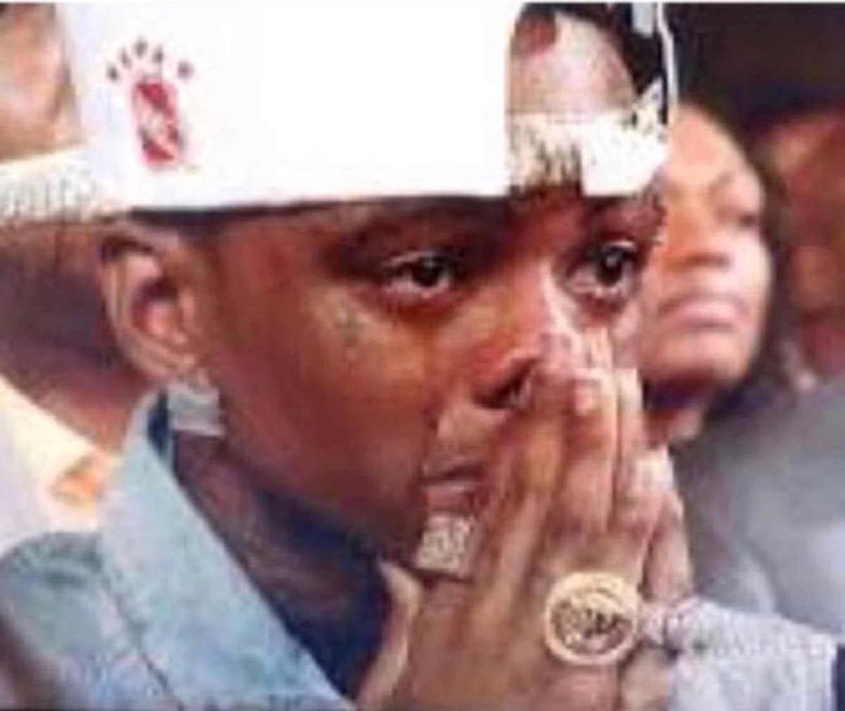 Me listening to <a href="/Drake/">Drizzy</a> new album