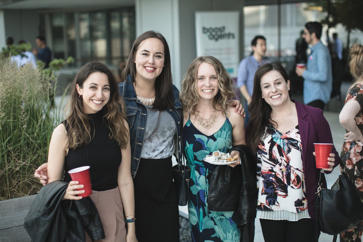 Tarsipix's tweet image. Always a great time with the #WeAreDesignX community! 🍣🍻🍷@WeAreDesignX @boostagents #Torontotech