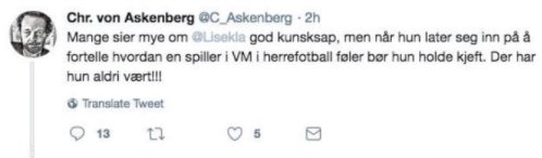 Jeg har sjekket litt statistikk. Det viser seg at Lise Klaveness har spilt i tre fotball-VM, men jeg fant ingen kamper oppført på spilleren "Kuksekk fra internett".