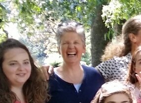 YourFutureWorks's tweet image. One of the goodbyes was to @LornaMinkman, the initiator of this @Fontys minor. Thanks for all, dear Lorna. Starting with kissing alive the courage to dare. #youmakethedifference 
We wish you beautiful adventures on your next journey #FutureYourWork