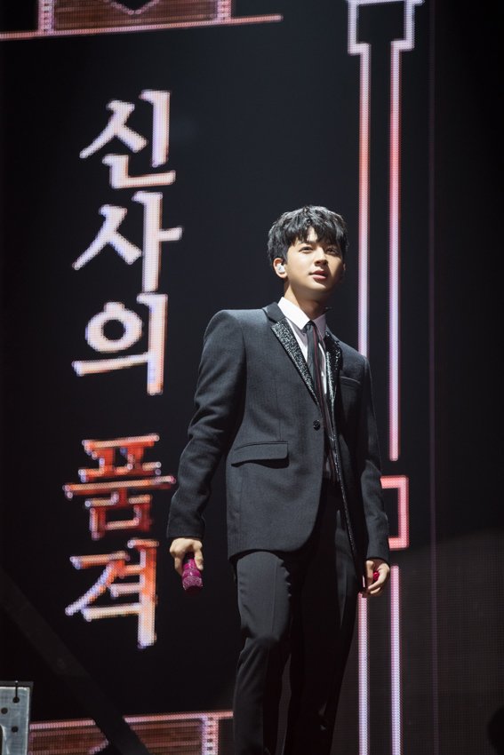 GALLERY_131's tweet photo. iKON PRIVATE STAGE KOLORFUL Official Photos from Naver. https://t.co/pImWZSgxdd