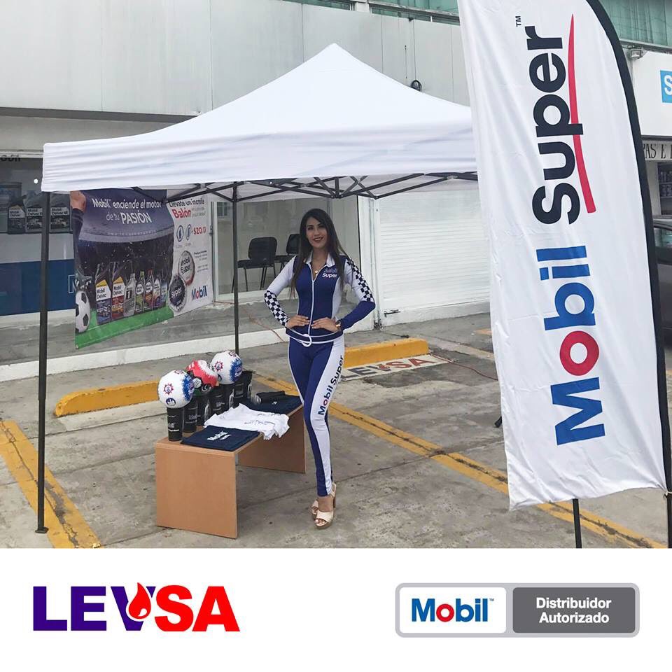 MOBILlevsa's tweet photo. ¡Amigos de #Xalapa, no se queden sin el suyo! Los esperamos en Refacciones Gil a partir de las 9 am. Acompaña a nuestro equipo de promoción y llévate un increíble balón⚽️ adquiriendo productos #Mobil. En la compra de 5 Litros + $20 pesos #LEVSA #SoyMobil #rusia2018 ¡No falten! https://t.co/ddWzpodnQs