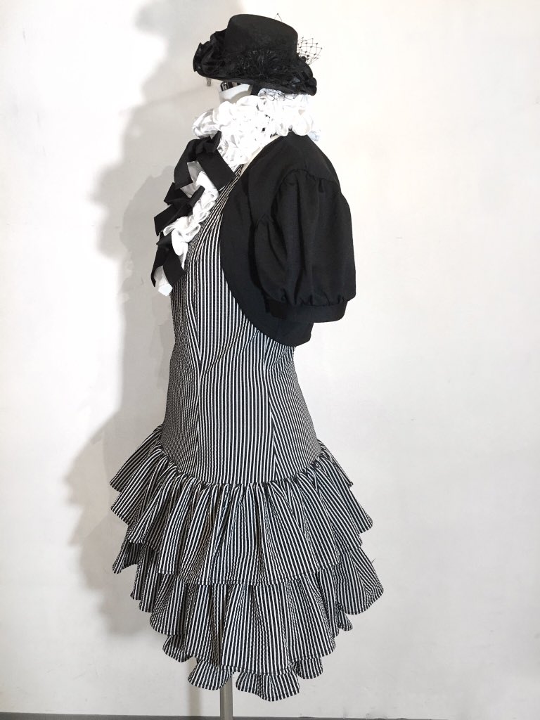 Na Hnagoya コーディネート Subアメリカンスリーブワンピース ストライプ 32 000 T Co Ariz301cuv ストレッチボレロ 半袖 15 000 ミニハット 12 000 全て税別表記