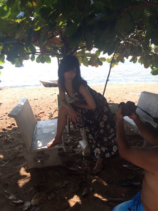 オフショット載せていきますね！ https://t.co/WoA2cMJyzq<a href="/tag/%E3%82%B0%E3%83%A9%E3%83%89%E3%83%AB%E8%87%AA%E7%94%BB%E6%92%AE%E3%82%8A%E9%83%A8"class="tags"><span>#グラドル自画撮り部</span></a>