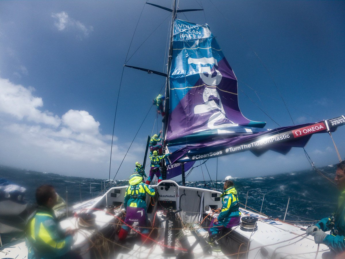 tc_thrane's tweet photo. Best of OBR @jamesblakefilm 🇳🇿🇬🇧 capturing the decisive moment when @teamAkzoNobel 🇳🇱 broke their mast track in #Leg3 and a great shot during the lightning storm in #Leg7.
@Bianca_Jayne hosed down @TurnTidePlastic 🇺🇳 in #Leg6 and @Trimore tidying up on @brunelsailing 🇳🇱 https://t.co/HXA7vHOXSB