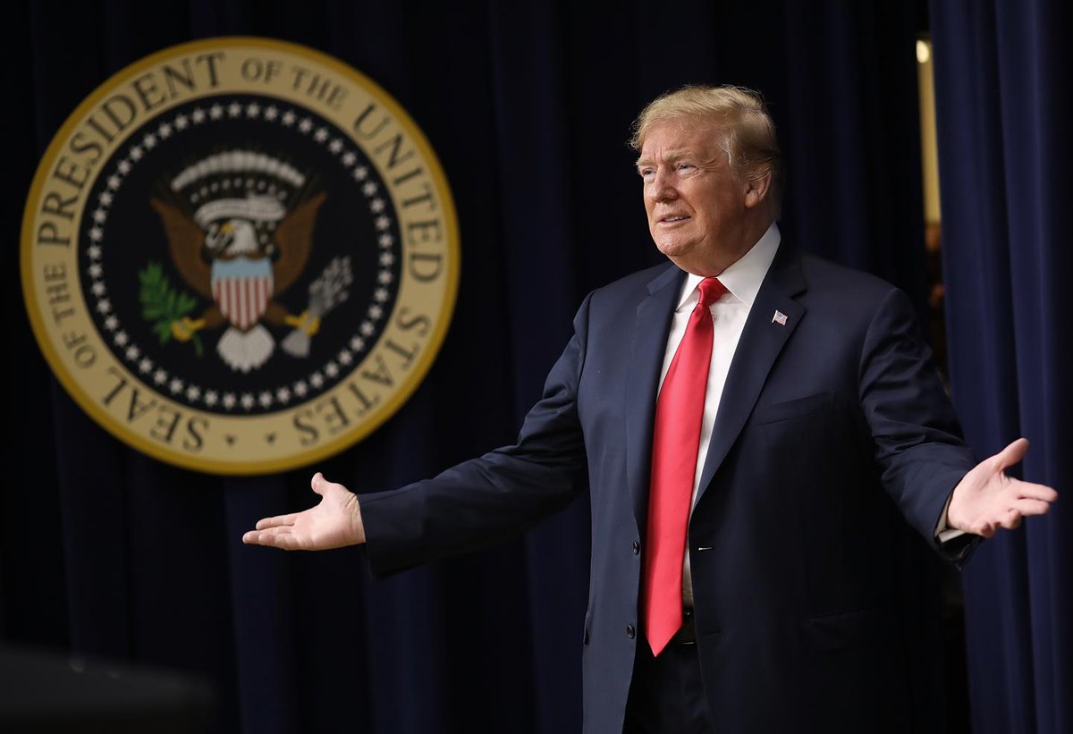 Newsweek's tweet image. Trump shouldn't pick Kennedy's replacement until conclusion of Russia probe, argues former ethics chief bit.ly/2MwHvQq