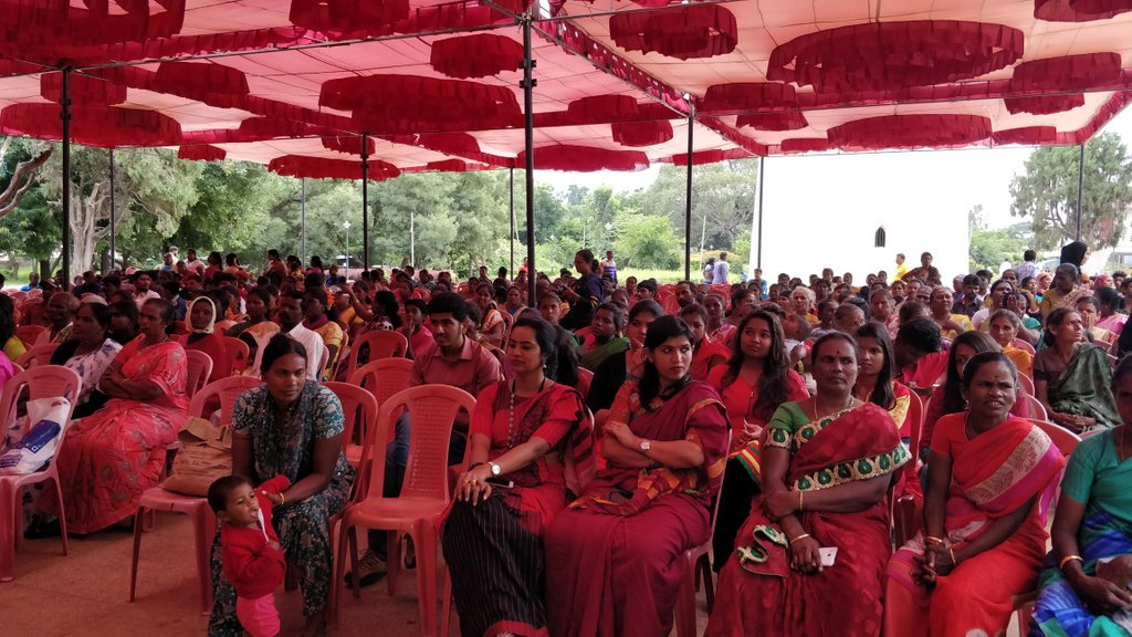 Hasiru_Dala's tweet image. #HasiruHabba  Kabir Arora @Maleccha on the #SocialSecurityInIndia &amp;amp; the #socialsecuritycode. We need a cohesive strategy for registration of informalworkers,  needs to be universal for all schemes