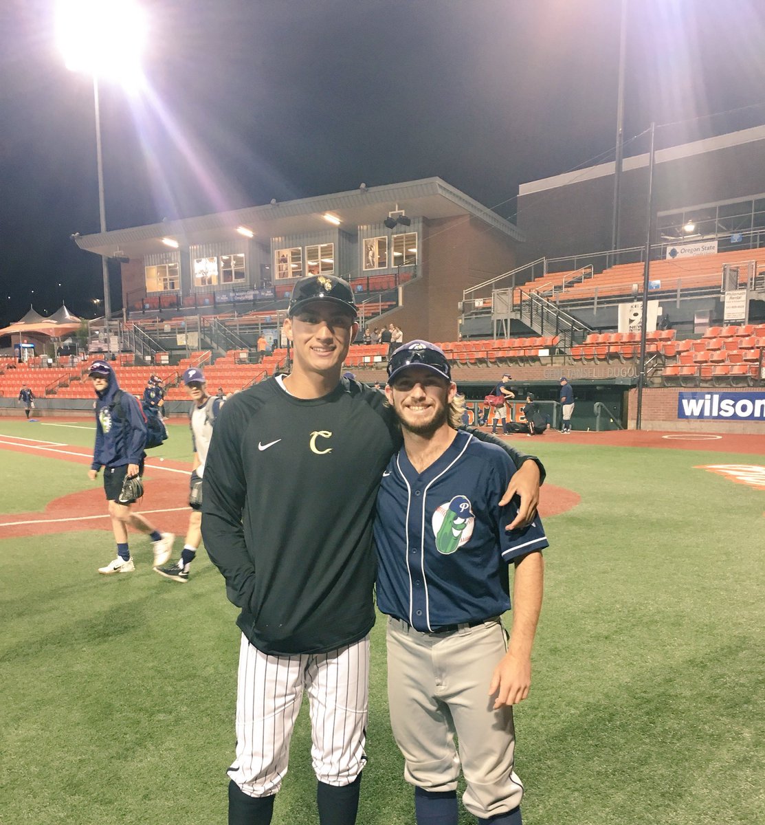 Cam Haskell Arizona (UofA) 🐻🔽 and Joe Cooper (CSUN).. Palomar College Comets teammates at Goss Stadium.. HOME of the 2018 CWS CHAMPION Oregon State Beavers! 🔥🏆⚾️😎 #CorvallisKnightsBaseball #ArizonaBaseball #BearDown #MLBTrainingGround