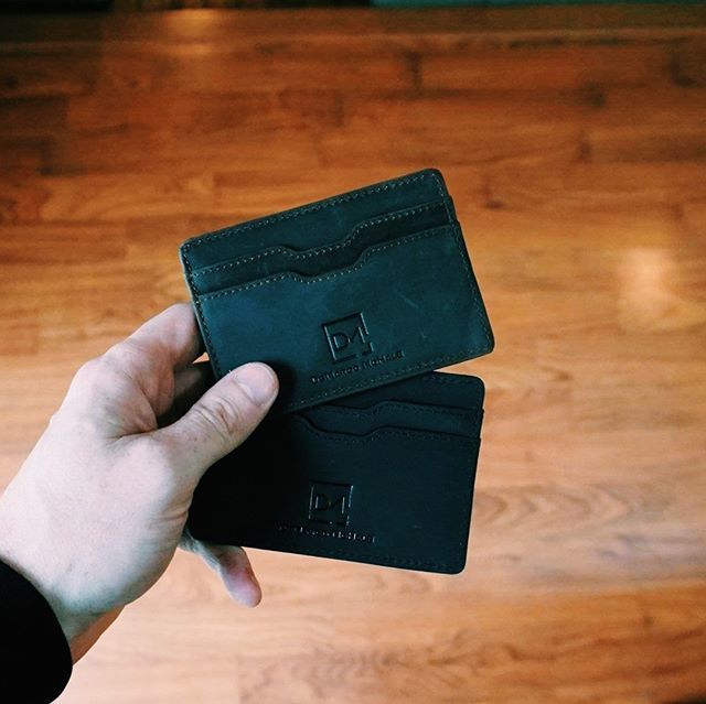 DeMarco_McHale's tweet image. The DeMarco McHale Minimalist Card Holder both stylish and practical. Make a statement now!
bit.ly/dmwatch
.
.
.
.
.
#Demarcomchale #makeastatement #wallet #cardholder #wallets #leathercraft #leathergoods #leather #leatherwallet #leatherwork #m… ift.tt/2KwoIEm