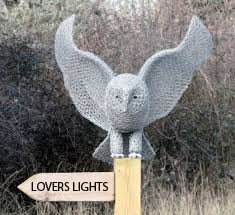 twickhandmade's tweet photo. David Metcalffs brilliant chickenwire sculptures are fantastic and as garden time is now - why not treat your garden to something special!
#gardenart #handmade #twickenham #gardensculpture
https://t.co/1ndBYUmJiA https://t.co/iZGuZFHol9
