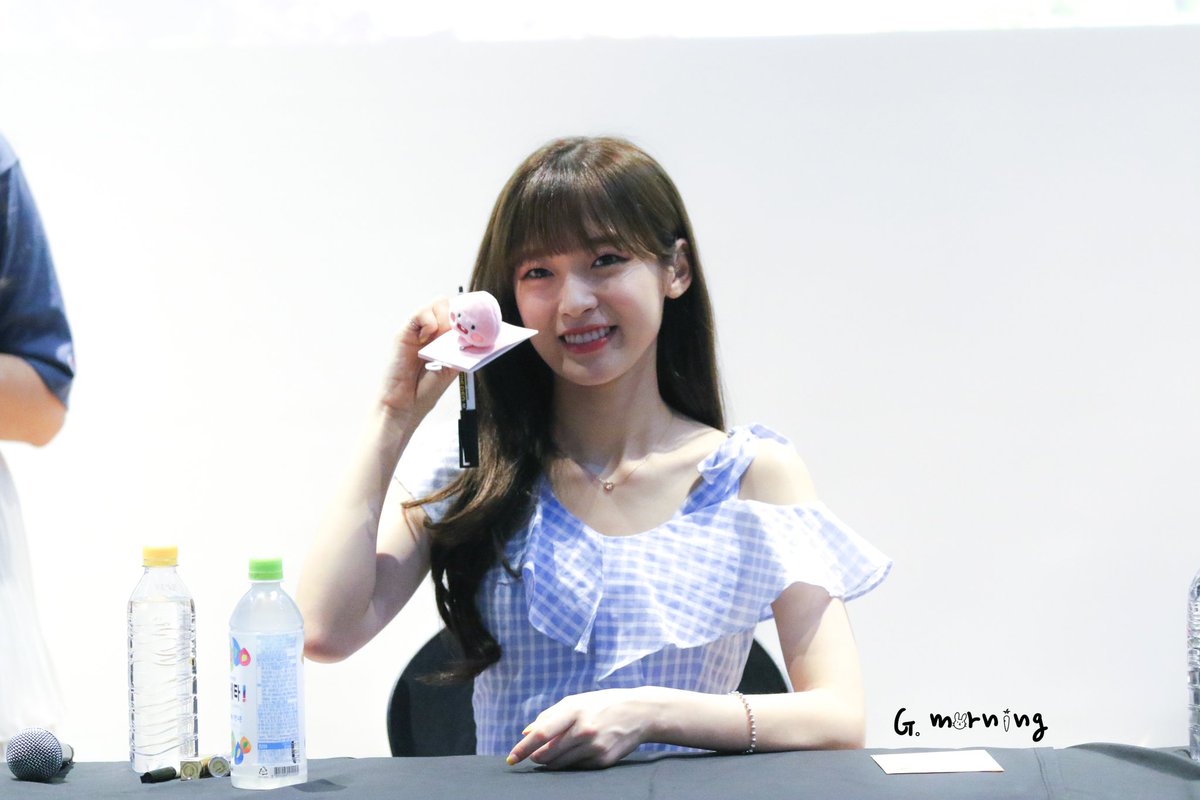 yewonpics's tweet photo. ♡. 180623
      › © g morning https://t.co/rVxAlWbpyP