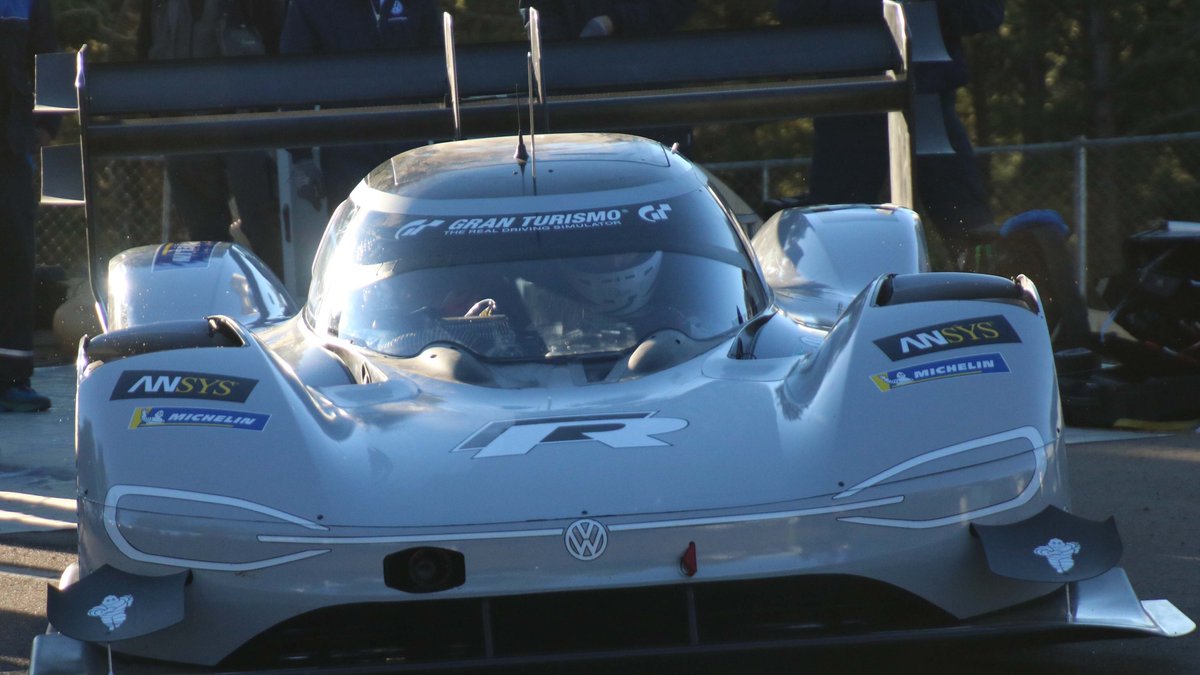 With exceptional driving skills &amp; a high tech electric car, Romain Dumas &amp; the VW IDR team win the 2018 Pikes Peak Challenge &amp; set a new record time of 7 min 57.148 secs. This is no circuit race; it’s a 12.4 mile hill climb with 156 turns &amp; finishes above the clouds at 14,110 ft.