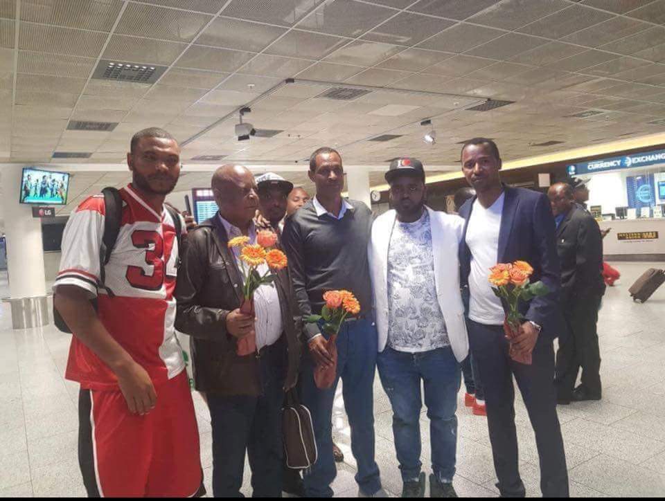 KiyaChala's tweet photo. OFC Leader's Dr.#MereraGudina
#DajaneXafaa fi #Addisuu Bulala just arrived #Frankfurt Germany https://t.co/zYc1bX1jAj