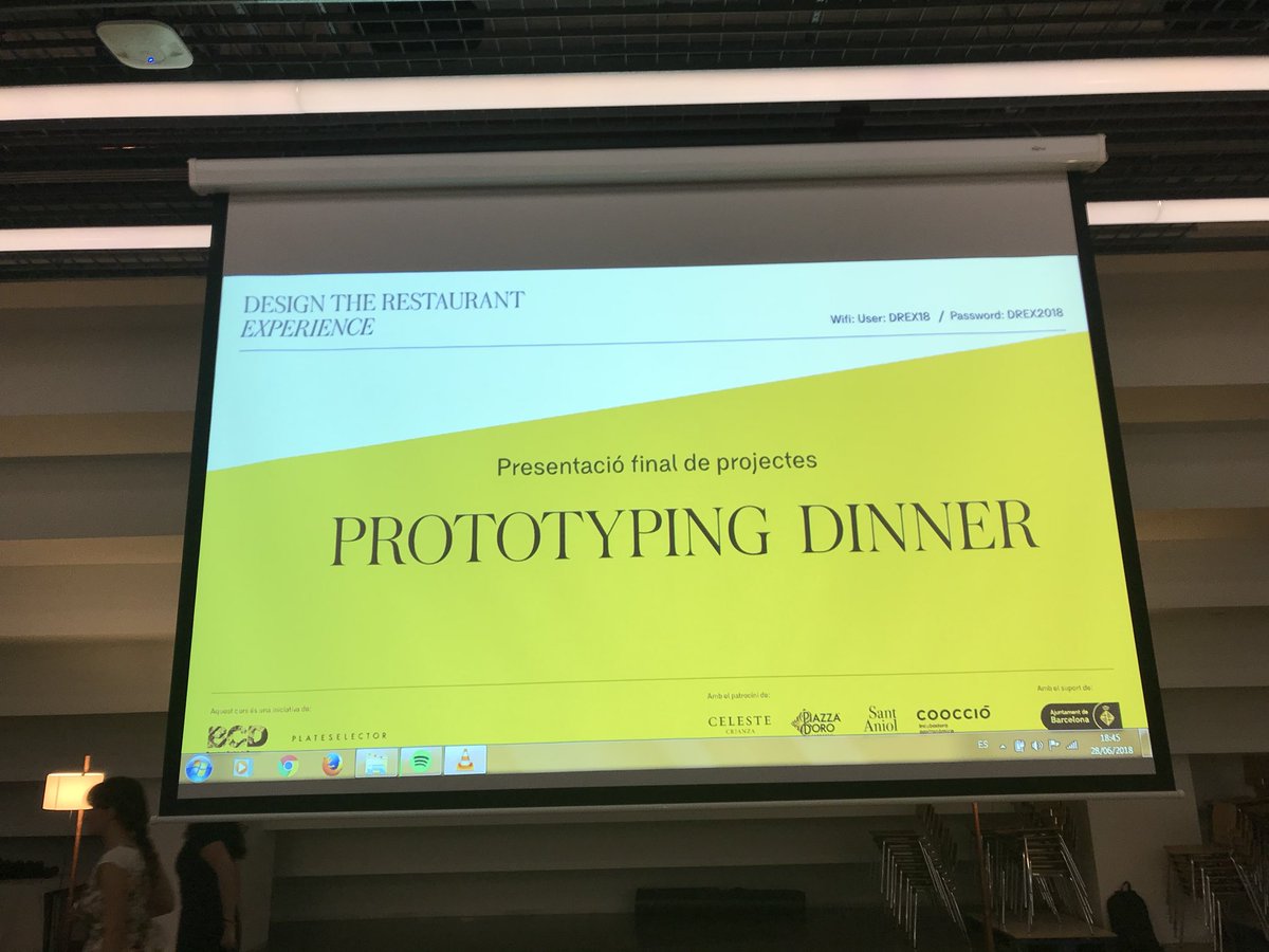 IsaRoigLlorca's tweet photo. ‘Diseñar es como cocinar’ Andres Bluth #DesignTheRestaurantExperience @BCD_barcelona @Plateselector https://t.co/rnIpqj1piG