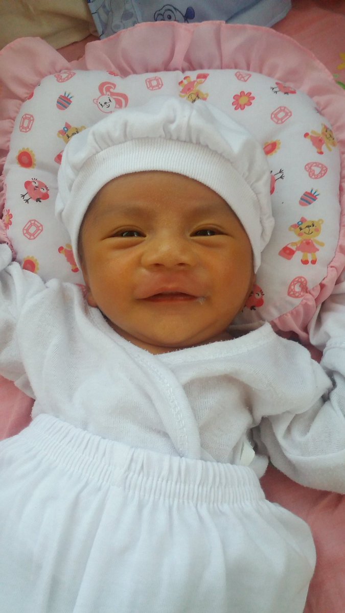 CjJanipin's tweet photo. Future tnt fan. Jayson William Janipin. Nickname nya ay blur. Idol ko kasi si castro. Sana mapansin moko idol at sana makita kita ng personal kasama ang baby ko na kapangalan mo. Goodluck mamaya kontra taipei! @pbaconnect @PBAonTV5 @TNTkaTropa #tntkatropa #pbaonespn5 #jc17 https://t.co/i3fpjyWn7m