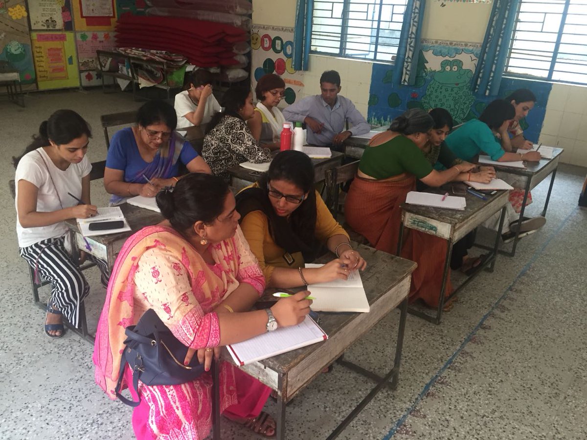 sefconnect's tweet image. Brainstorming together with our govt. school teachers on setting our goals and vision for building our dream school

#visionsetting #dreamschool #weflytogether #keepitsimple