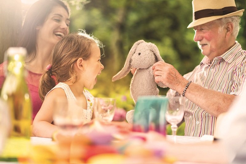 AlbanyMeadows's tweet photo. Come and cool down this weekend with a glass of fizz and tour of a beautiful home at Albany Meadows during our Show Home Open Weekend #newhomes #balsallcommon #retirementliving https://t.co/zYXeuu3Xn1 https://t.co/wShnbAvbNM